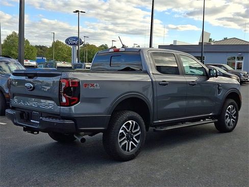New 2025 Ford Ranger Lariat w/ FX4 Off-Road Package image 3