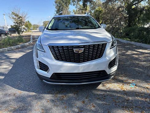 Used 2021 Cadillac XT5 Premium Luxury image 9