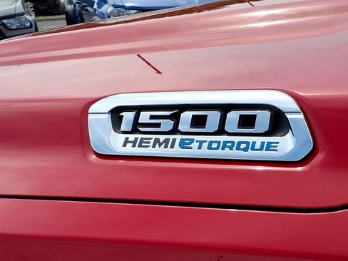 Used 2022 RAM 1500 Big Horn AWD/4WD image 17