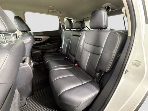 Used 2016 Nissan Murano Platinum FWD image 24