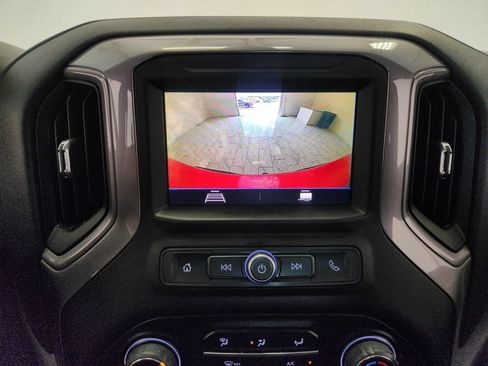 Used 2021 Chevrolet Silverado 1500 Custom RWD image 16