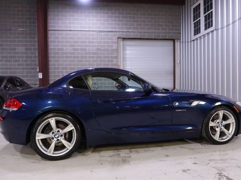 Used 2011 BMW Z4 sDrive30i image 36