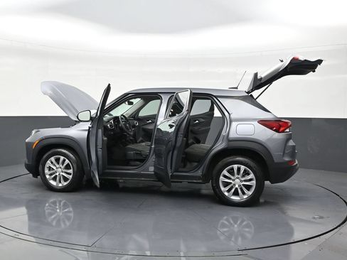 Used 2022 Chevrolet TrailBlazer LS FWD image 27