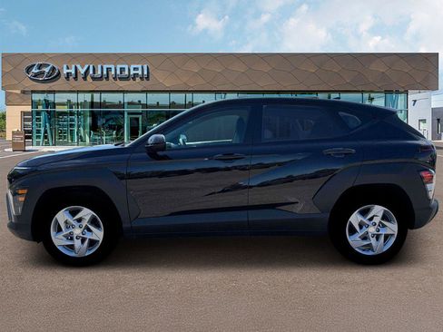 New 2026 Hyundai Kona SE FWD image 3