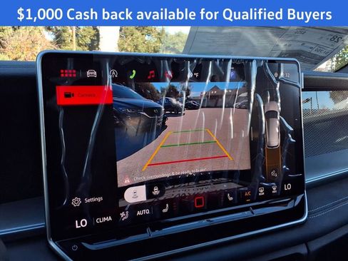 New 2026 Volkswagen Tiguan SE R-Line image 8