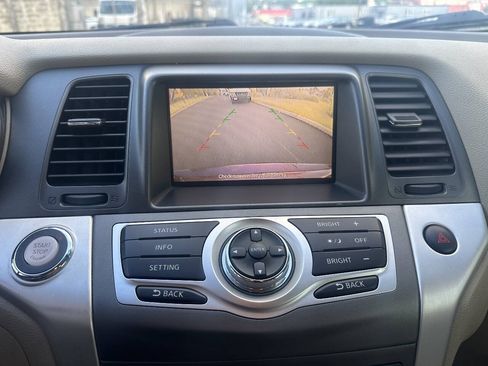 Used 2013 Nissan Murano SV AWD/4WD image 15