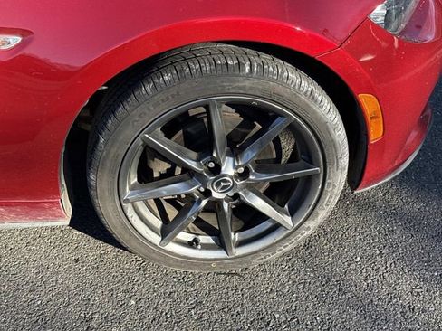 Used 2017 MAZDA MX-5 Miata Grand Touring w/ Interior Package image 7