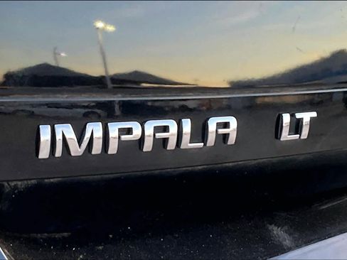 Used 2016 Chevrolet Impala LT image 11