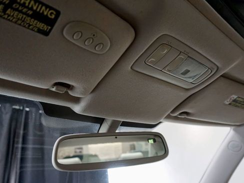 Used 2002 Lexus IS 300 image 24