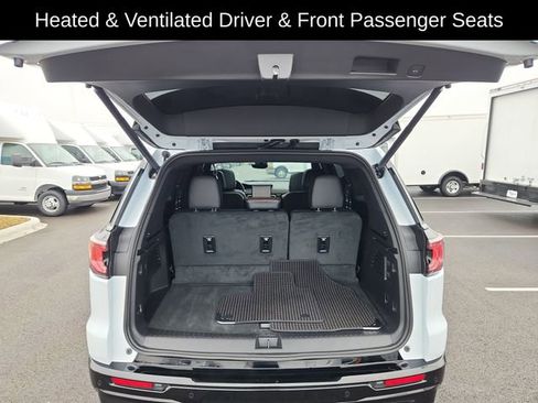 Used 2026 GMC Acadia Denali Ultimate image 31