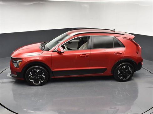 Used 2023 Kia Niro Wind image 43