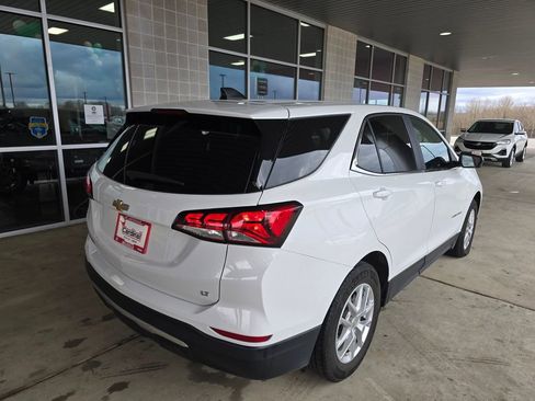 Used 2023 Chevrolet Equinox LT image 8