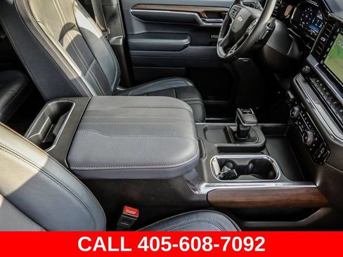 Used 2024 Chevrolet Silverado 1500 High Country w/ High Country Premium Package AWD/4WD image 20