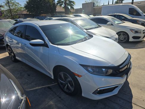 Used 2021 Honda Civic LX image 3