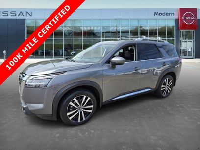 Certified 2024 Nissan Pathfinder Platinum