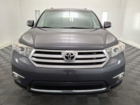 Used 2012 Toyota Highlander Limited w/ Tow Pkg AWD/4WD image 29