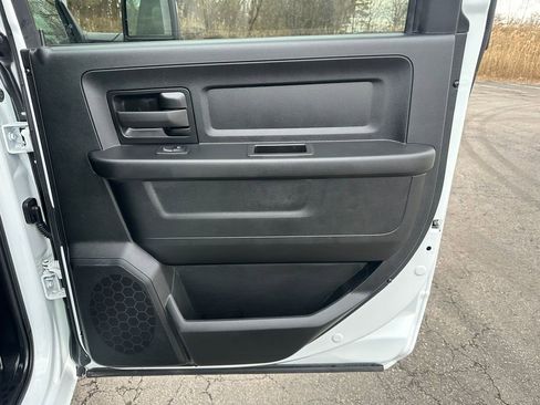 Used 2024 RAM 3500 Tradesman w/ Chrome Appearance Group image 25