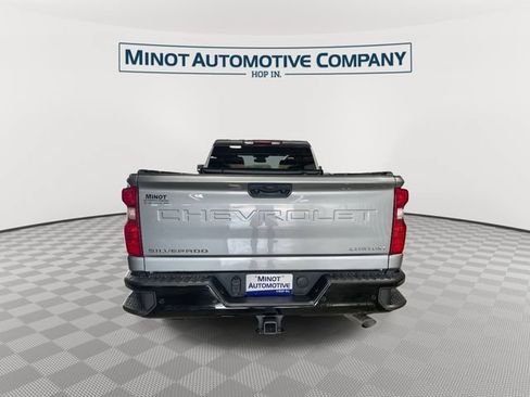 Used 2025 Chevrolet Silverado 2500 Custom w/ Custom Value Package AWD/4WD image 8
