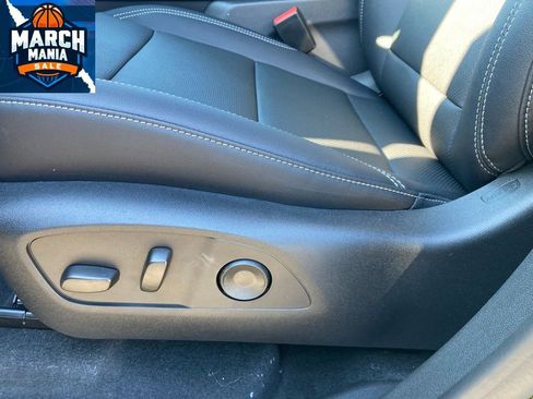 New 2026 Chevrolet Traverse LT image 10