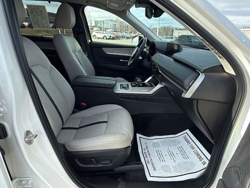 Certified 2025 MAZDA CX-70 3.3 Turbo w/ Premium Package image 20