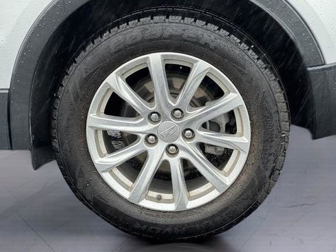 Used 2019 Cadillac XT4 Luxury image 7