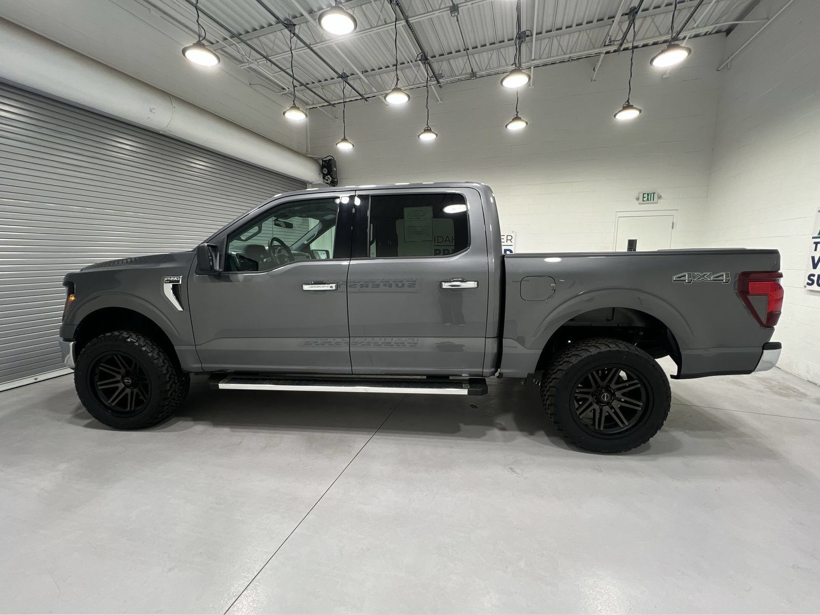 Used 2025 Ford F150 XLT w/ Equipment Group 301A Standard AWD/4WD image 5