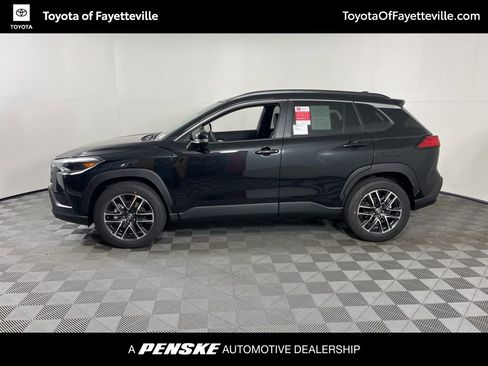 Used 2026 Toyota Corolla Cross XLE w/ Convenience Package image 2