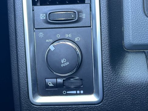 Used 2017 RAM 1500 Big Horn image 30