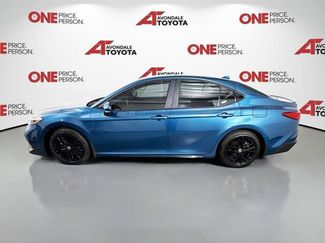 Used 2026 Toyota Camry SE w/ Convenience Package FWD video 4