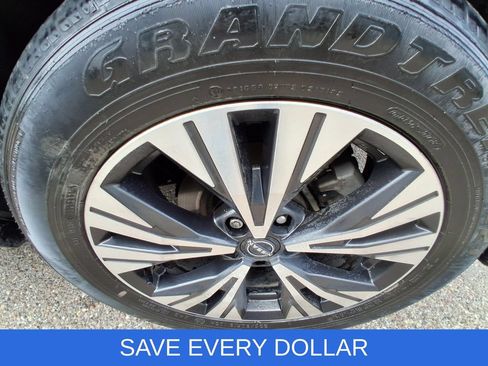 Used 2023 Nissan Rogue SV FWD image 9