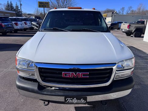 Used 2001 GMC Sierra 3500 SL image 3