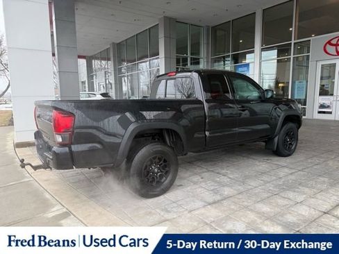 Used 2019 Toyota Tacoma SR w/ SX Package image 3