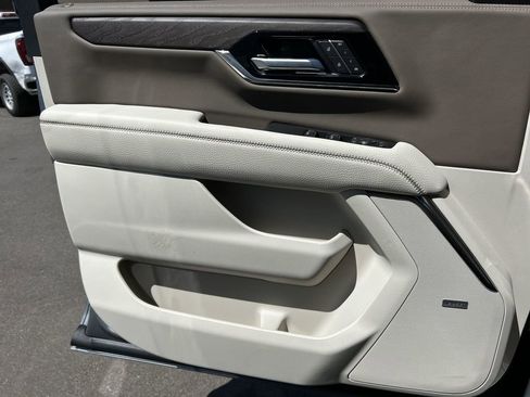 New 2026 GMC Yukon Denali AWD/4WD image 22