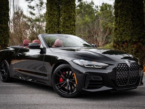 Used 2023 BMW M440i Convertible w/ Premium Package image 5