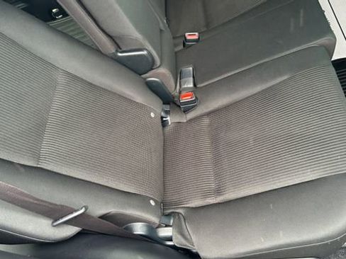 Used 2018 Toyota RAV4 LE w/ All Weather Liner Package AWD/4WD image 43