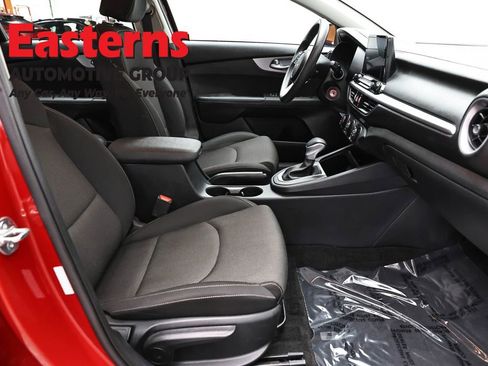 Used 2024 Kia Forte LXS FWD image 23