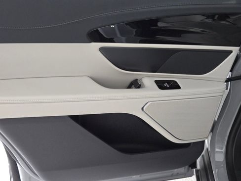 New 2026 Lincoln Nautilus Premier image 19