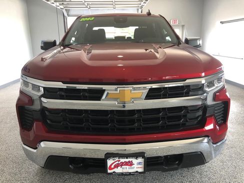 Used 2023 Chevrolet Silverado 1500 LT AWD/4WD image 6