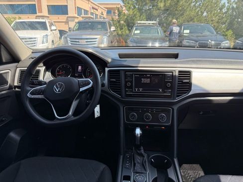 Used 2021 Volkswagen Atlas S image 27