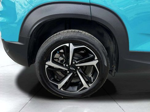 Used 2021 Chevrolet TrailBlazer RS w/ Sun and Liftgate Package image 52