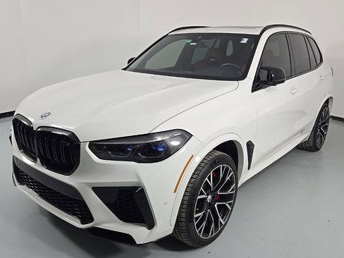 Used 2023 BMW X5 M w/ Competition Package image 3