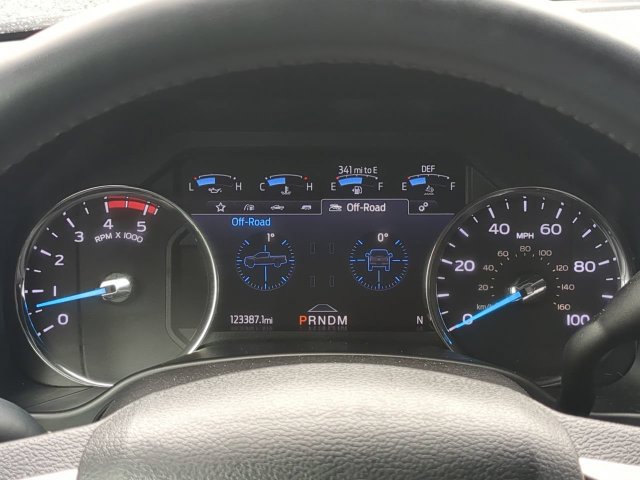 Used 2020 Ford F250 Platinum w/ FX4 Off-Road Package AWD/4WD image 32