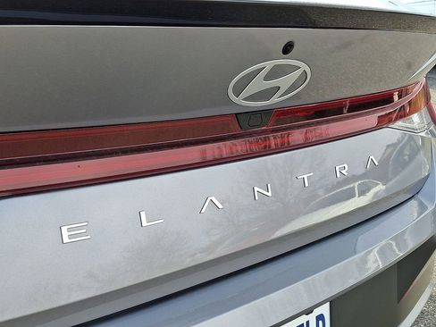New 2026 Hyundai Elantra SEL Sport Premium FWD image 15