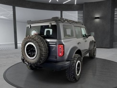 Used 2023 Ford Bronco Badlands AWD/4WD image 3