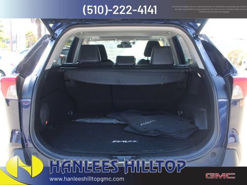 Used 2023 Toyota RAV4 XLE Premium FWD image 10