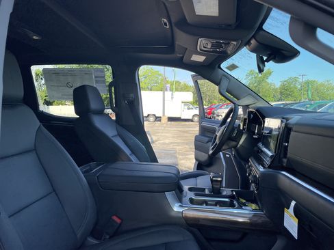 New 2026 Chevrolet Silverado 1500 LT Trail Boss w/ Convenience Package II AWD/4WD image 30