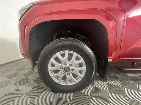 Certified 2025 Toyota Tacoma SR AWD/4WD image 23