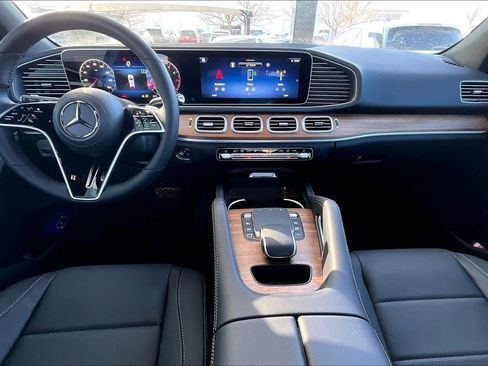 New 2026 Mercedes-Benz GLE 350 4MATIC image 8