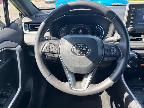 Used 2021 Toyota RAV4 XSE w/ Carpet Mat Package (TMS) AWD/4WD image 15
