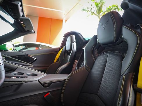 Used 2026 Chevrolet Corvette Z06 w/ Stealth Interior Trim Package RWD image 40